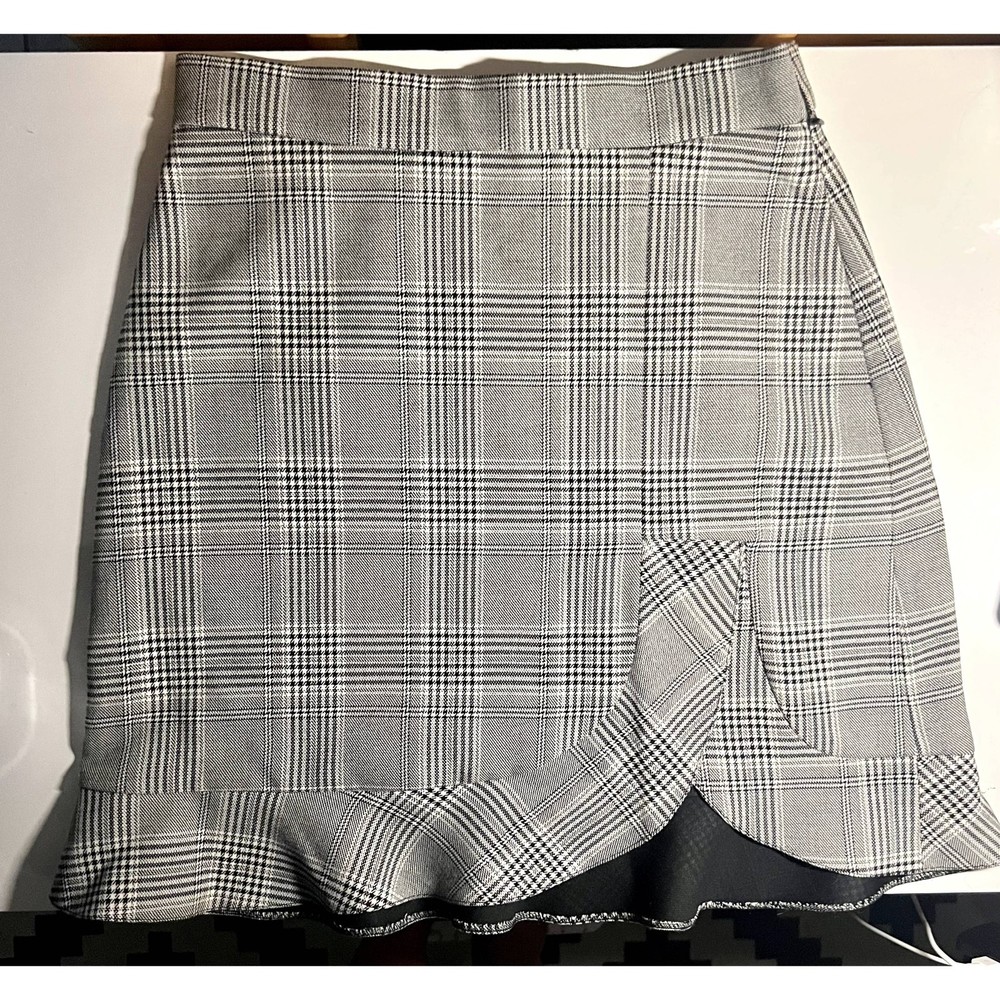 ZARA Plaid Mini Shirt Ruffle Detail XS 0/2 Black and Grey High Waist